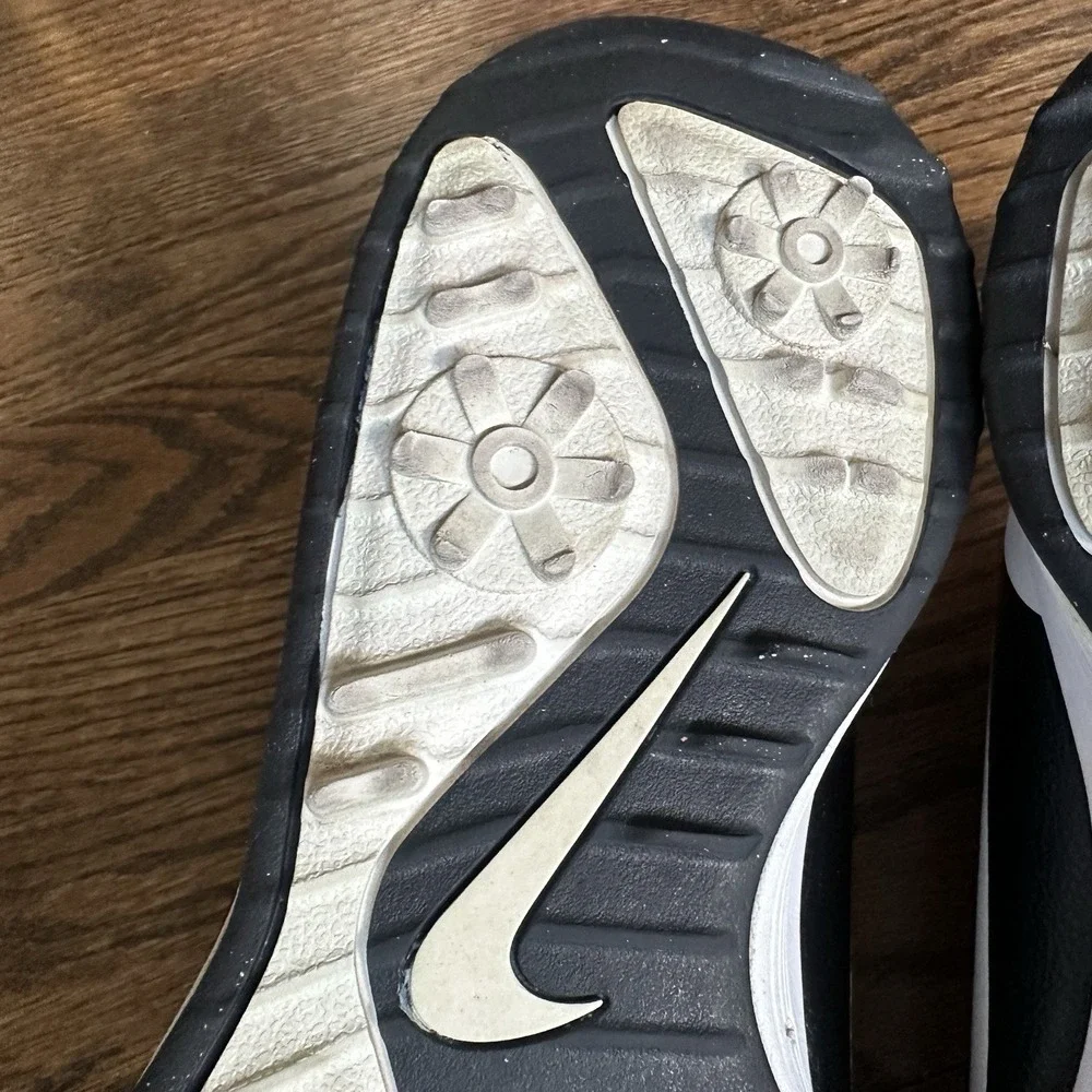Nike infinity black